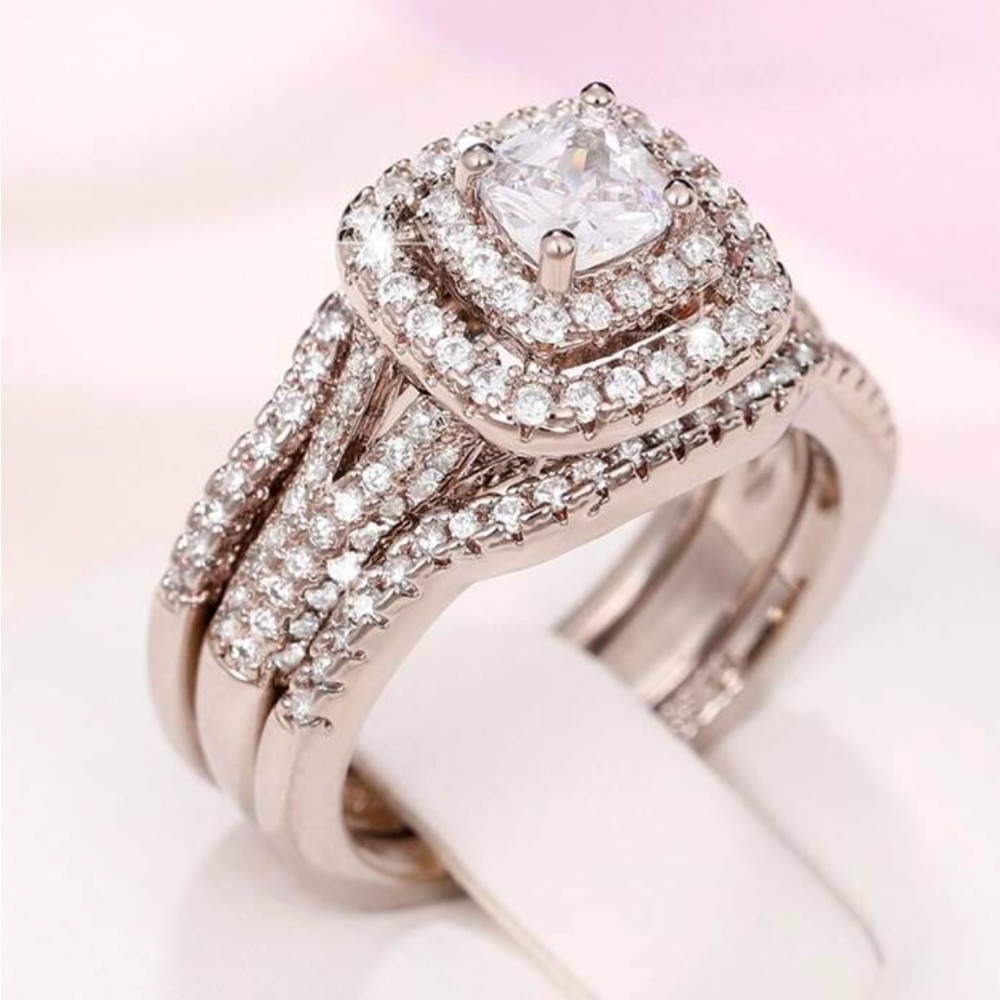 NEW Double Band Wedding Ring Set Faux Diamond Engagement / Wedding Size 7